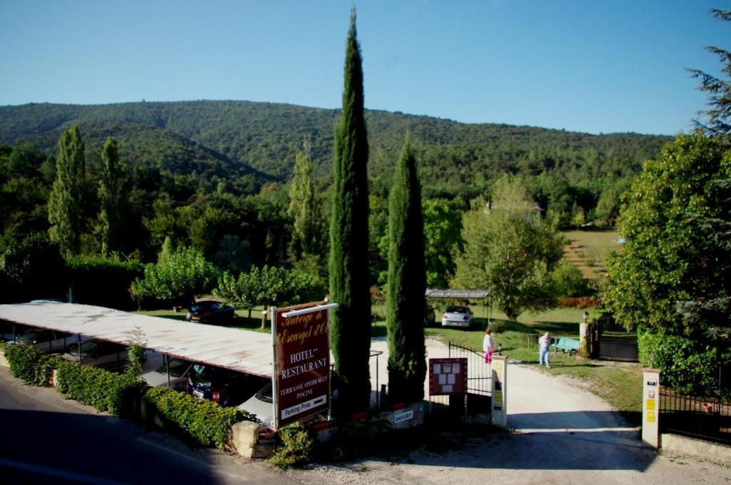 Auberge De L'Escargot D'Or Dieulefit Exterior photo